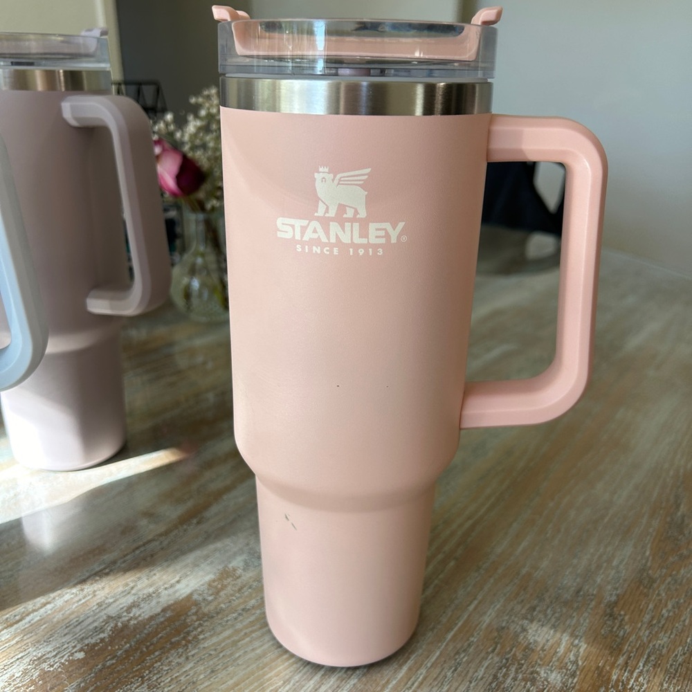 Stanley 40oz adventure quencher